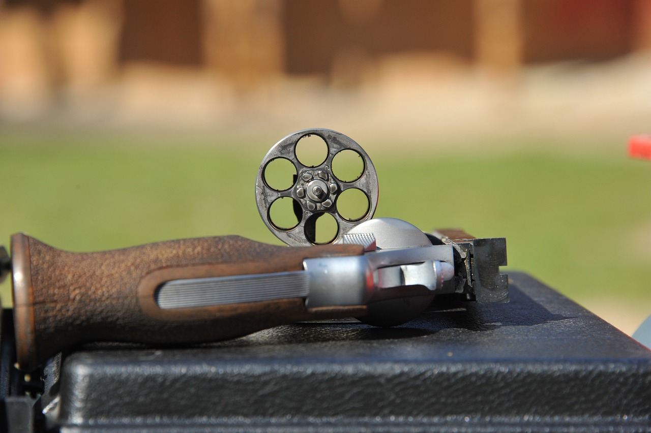 revolver, shooting range, firearm-5485277.jpg